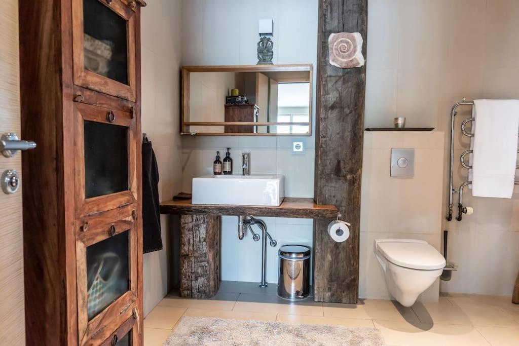 Luxury Lakefront Villa, Infinity Hot Tub And Sauna Grimsnes og Grafningshreppur Eksteriør billede