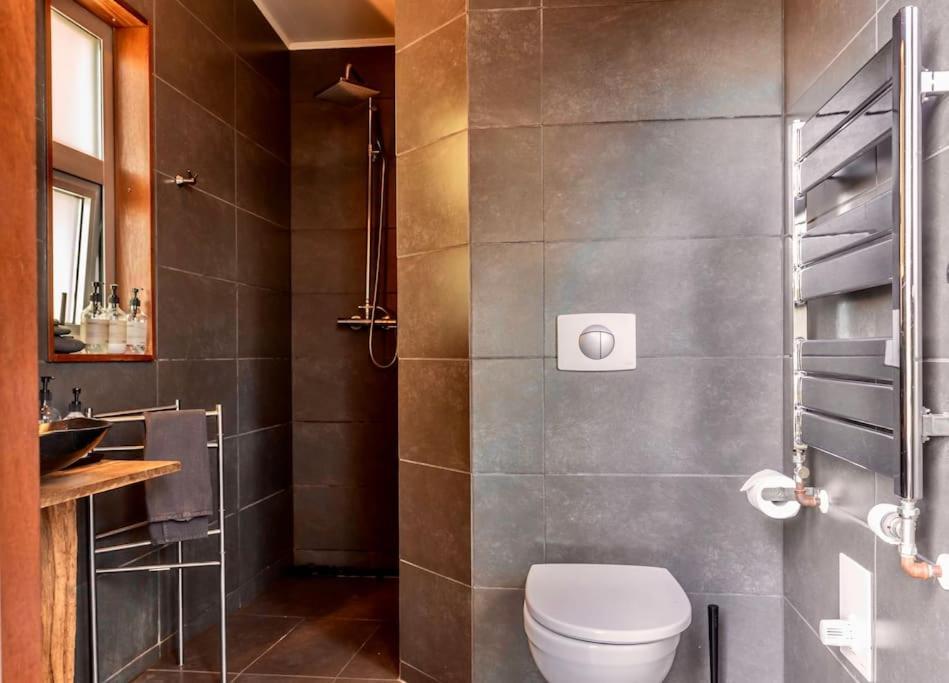 Luxury Lakefront Villa, Infinity Hot Tub And Sauna Grimsnes og Grafningshreppur Eksteriør billede