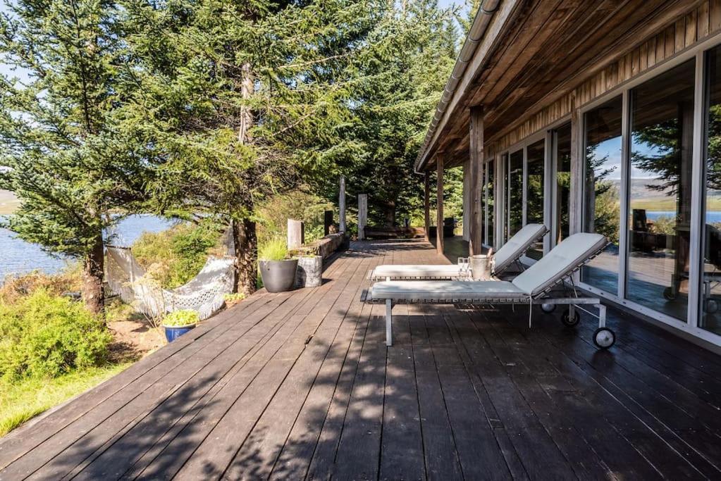 Luxury Lakefront Villa, Infinity Hot Tub And Sauna Grimsnes og Grafningshreppur Eksteriør billede